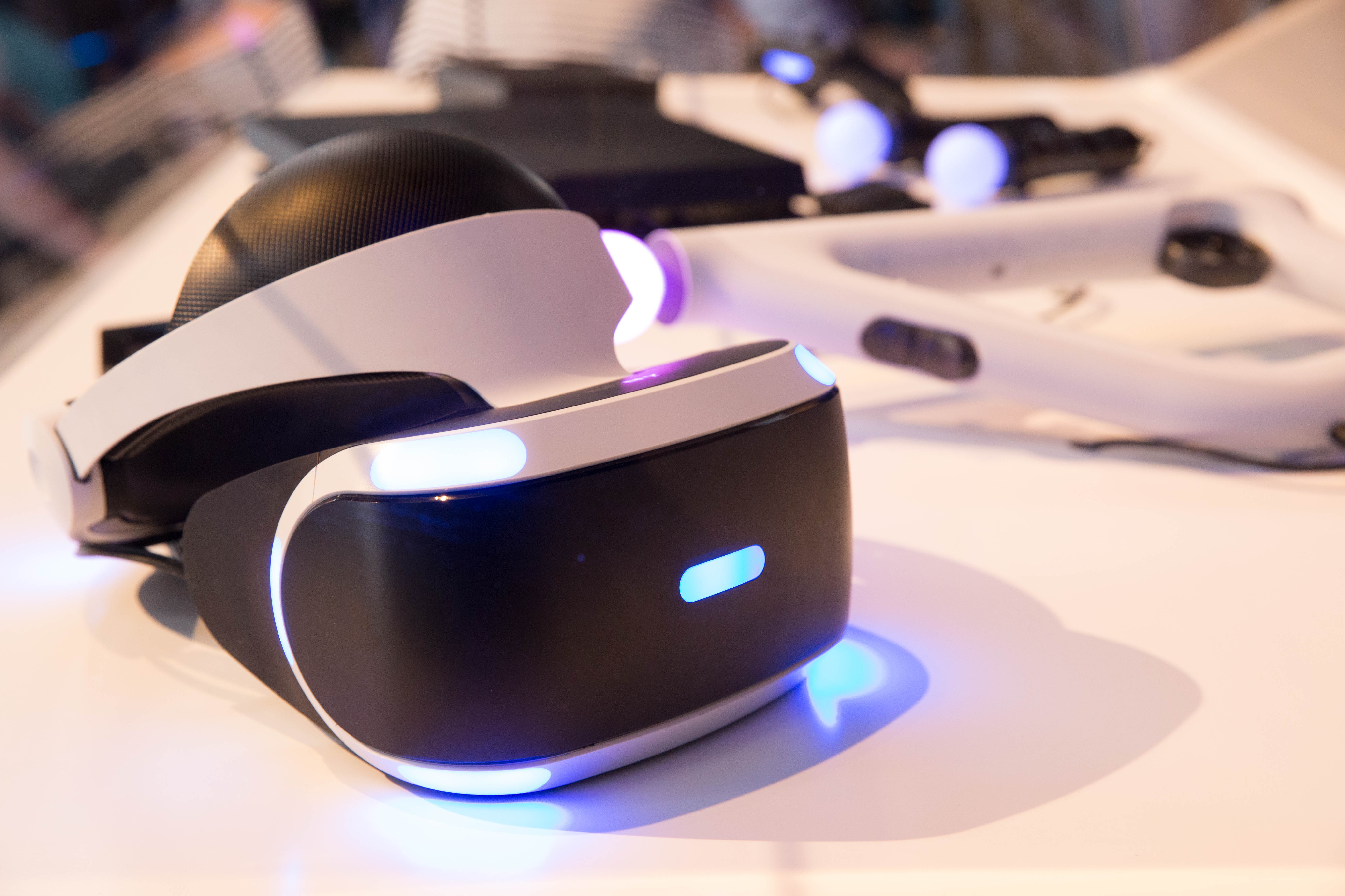 Vr последняя версия. Шлем Sony PLAYSTATION VR. Sony PLAYSTATION 5 VR шлем. VR Sony PLAYSTATION 4. Шлем VR Sony PLAYSTATION vr2.